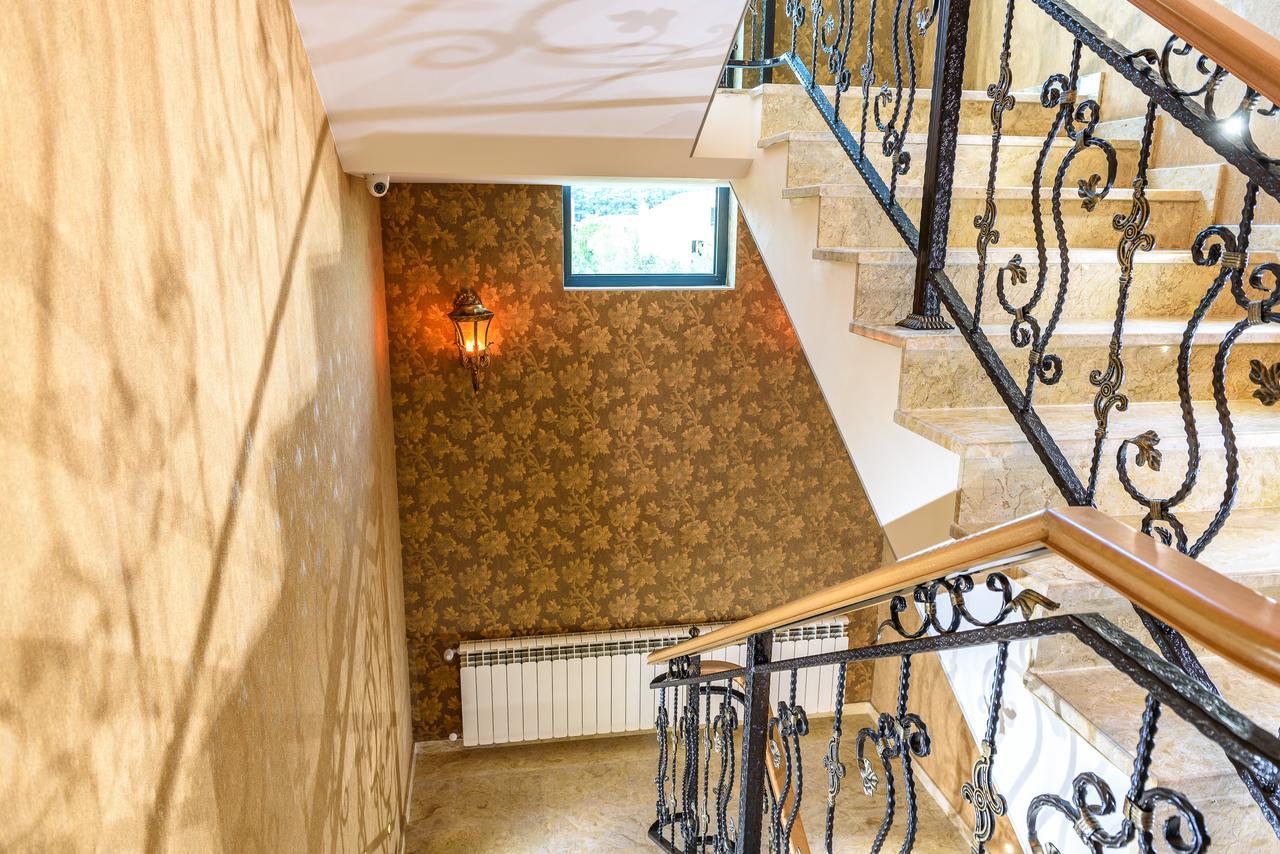 Gk Villa Tbilisi ภายนอก รูปภาพ