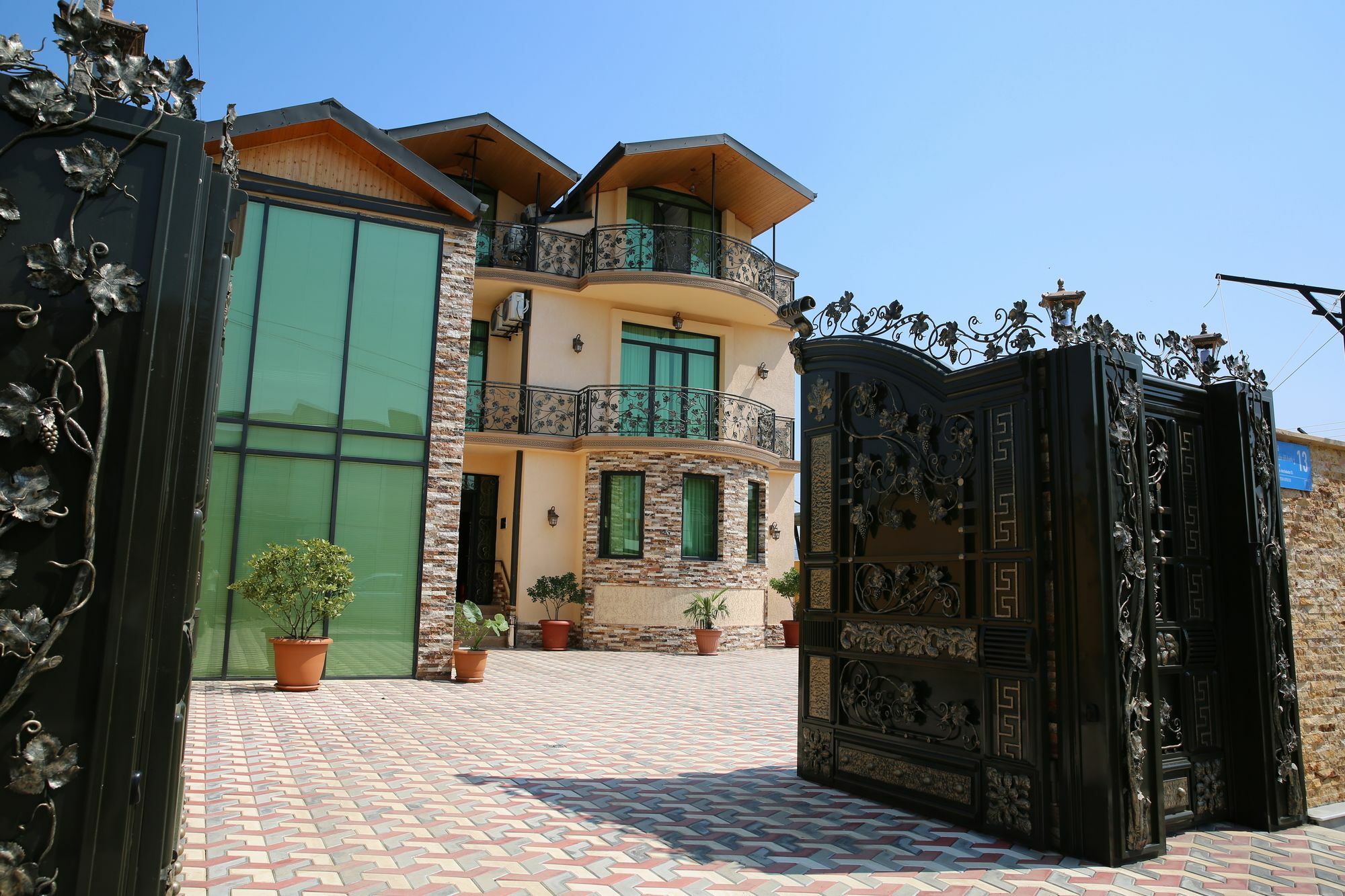 Gk Villa Tbilisi ภายนอก รูปภาพ